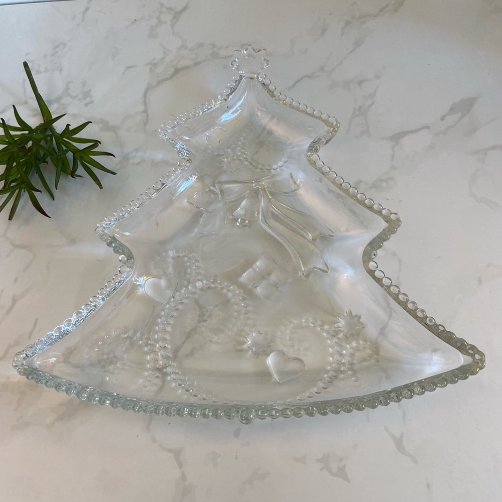 Vintage Clear Glass Christmas Tree Etched Decorative Serving Dish Platter Home